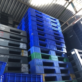 PALLET NHỰA XANH 